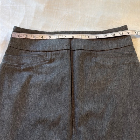 Reitmans Skirt Gray Mini Pencil Work Office Professional Business Women’s Sz 9 - Picture 2 of 10